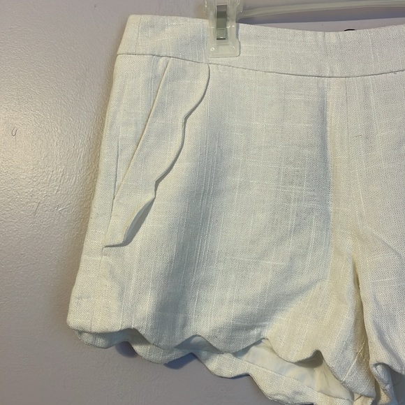 Cynthia Rowley New York White Linen Cotton Blend Scallop Hem Shorts size 4 - Picture 2 of 15
